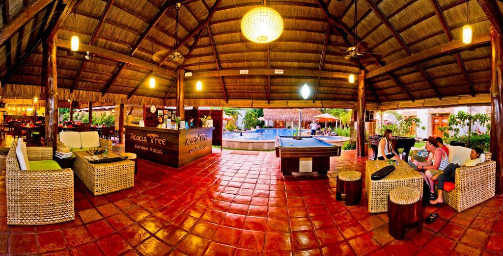 Acacia Tree Garden Hotel Puerto Princesa Buitenkant foto