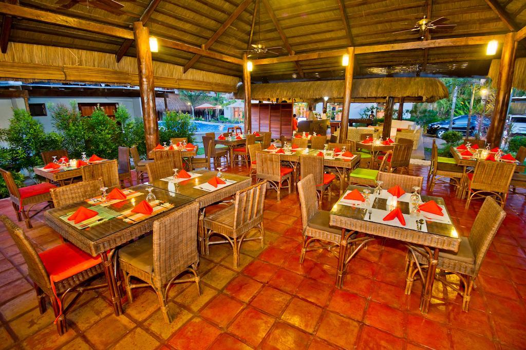 Acacia Tree Garden Hotel Puerto Princesa Buitenkant foto